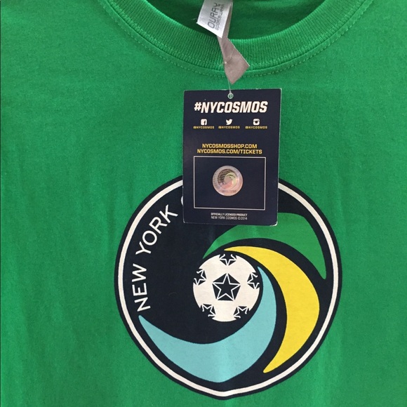 10 / $10 Soccer fans! New York Cosmos t-shirt - Picture 3 of 3